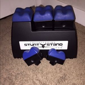 Cheer Stunt stand